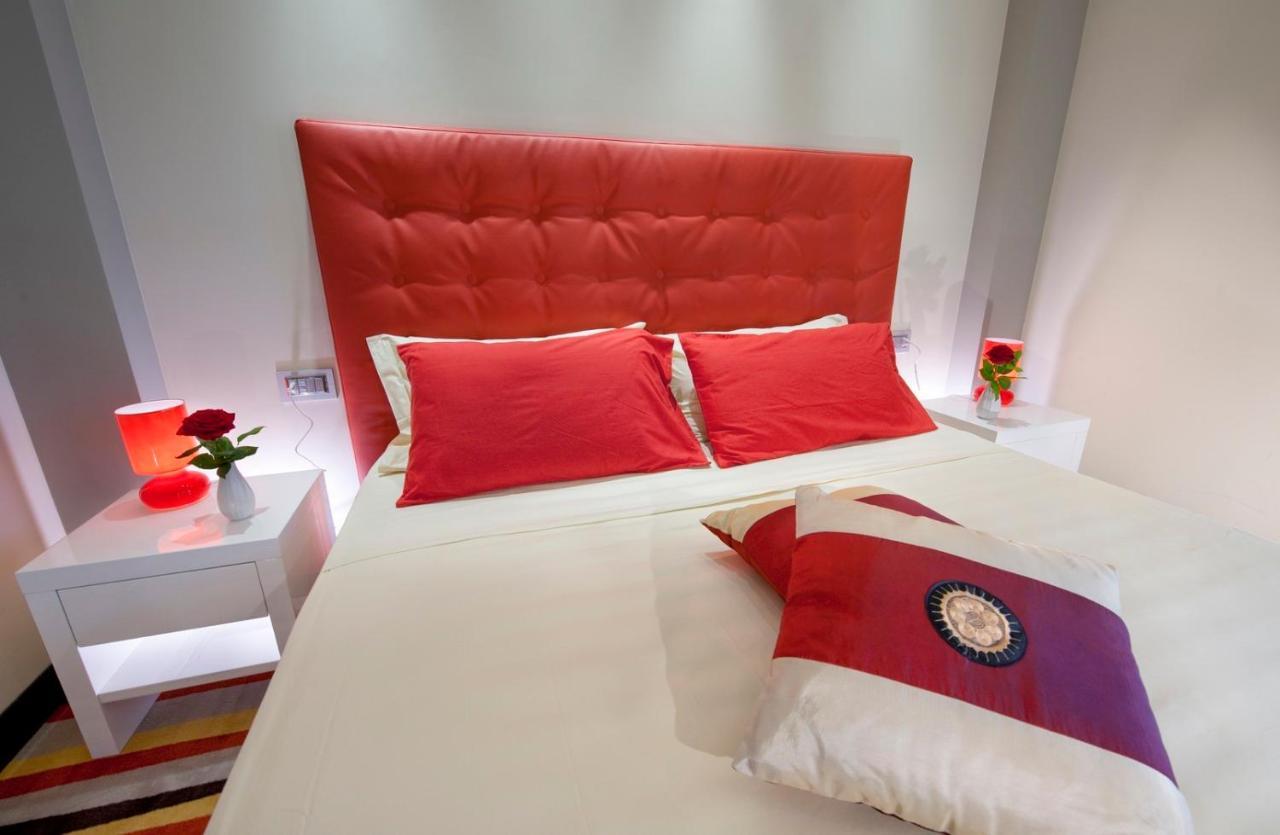 Hotel 2000 Riccione Esterno foto