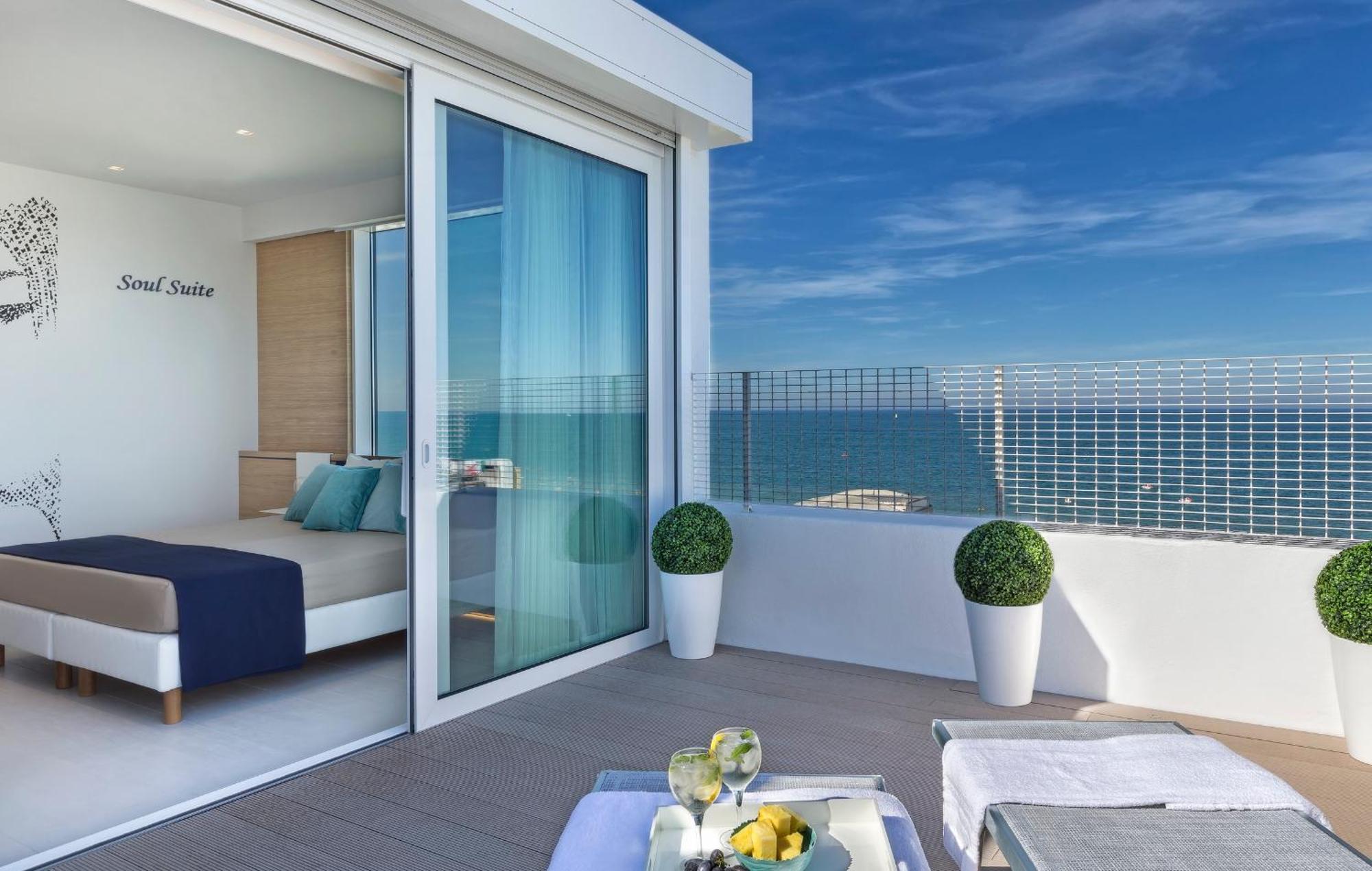 Hotel 2000 Riccione Esterno foto